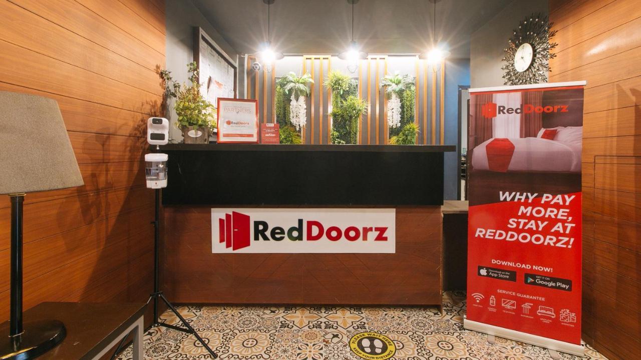 Reddoorz @ Gardenview Hotel Gtower Angeles Exterior photo